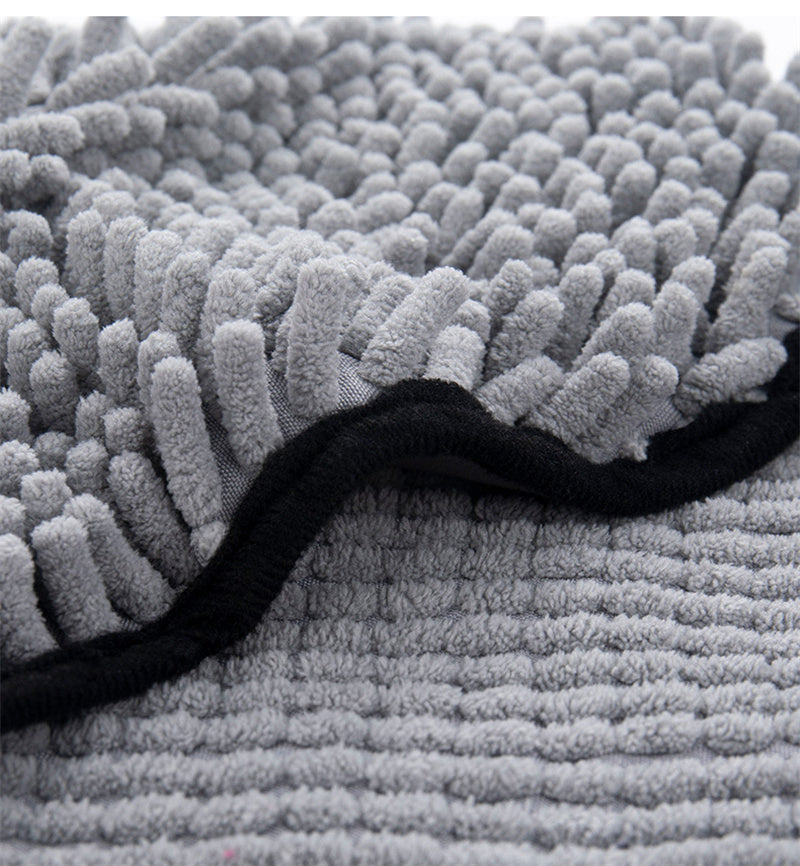 Super Absorbent Microfiber Dog & Cat Bath Towel – Quick-Dry Pet Bathrobe